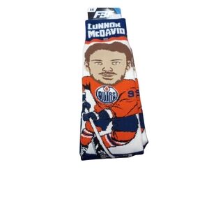 Connor Mcdavid oilers socks mens large